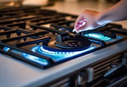 燃气灶打火技巧：停顿几秒更安全