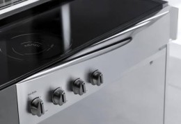 美的集成灶推荐：华凌品牌家用灶具，厨房升级新选择