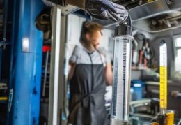 五菱之光空调不制冷维修攻略