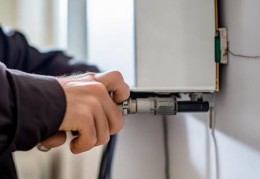 甲醇壁挂炉安装步骤详解：轻松掌握安装技巧