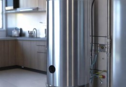 厨房三相热水器功率选购指南：多大千瓦更合适？