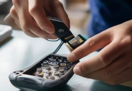 米家指纹锁更换电池教程：轻松操作，安全无忧